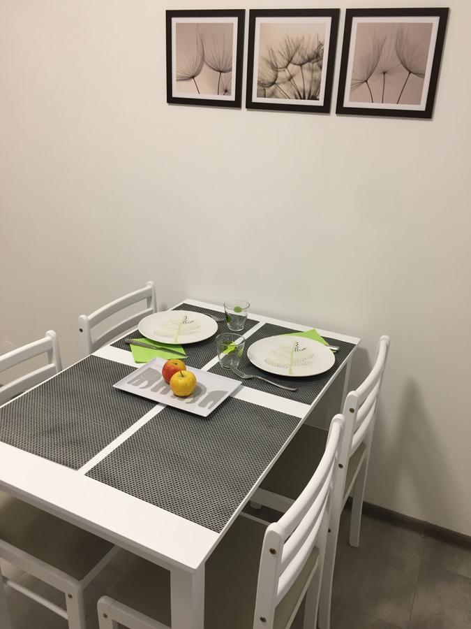 키예프 Apartament Delux Light 아파트 외부 사진